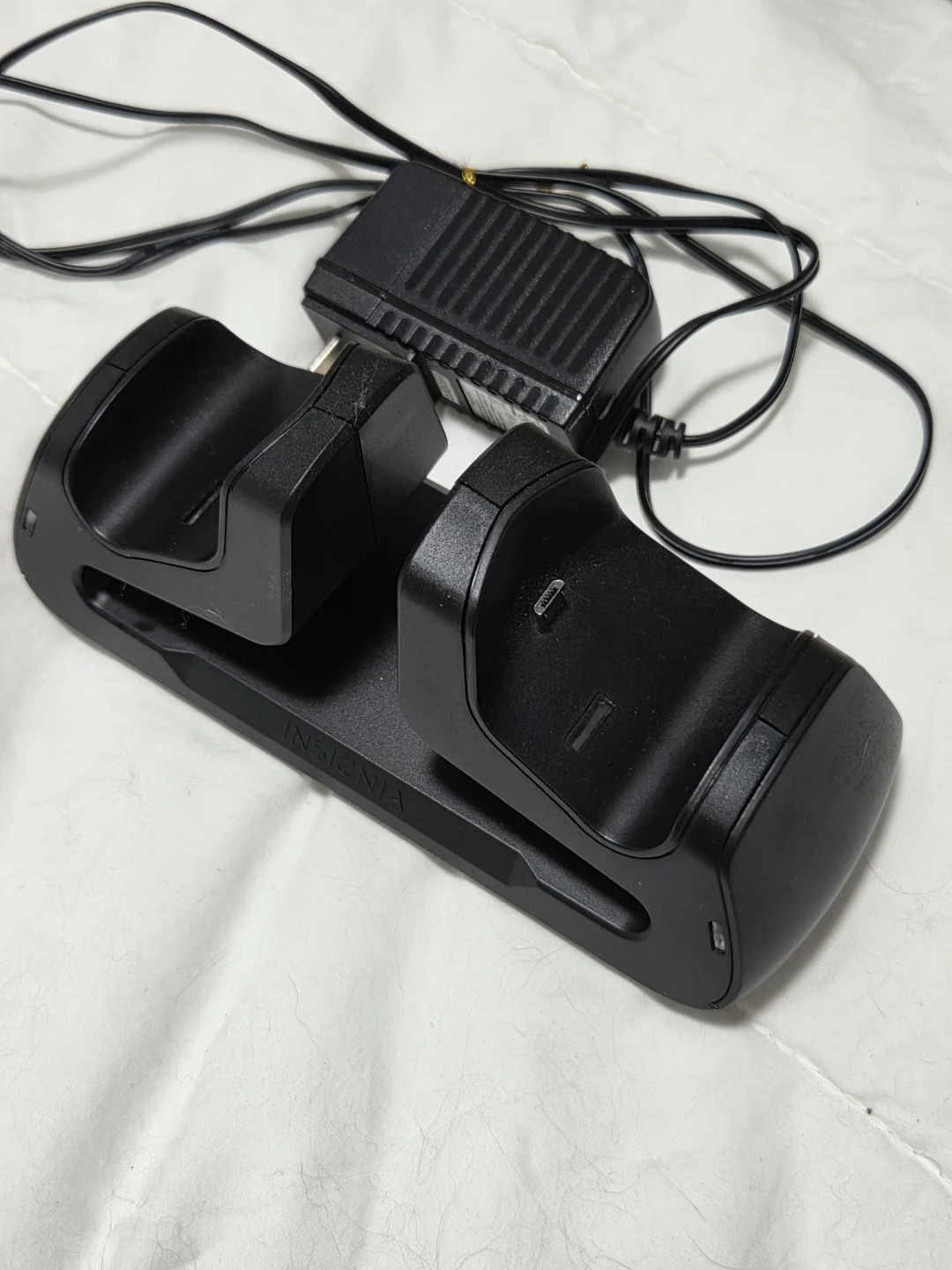 PlayStation 4 Slim Console with 2 Controllers and Charging Dock - photo 3