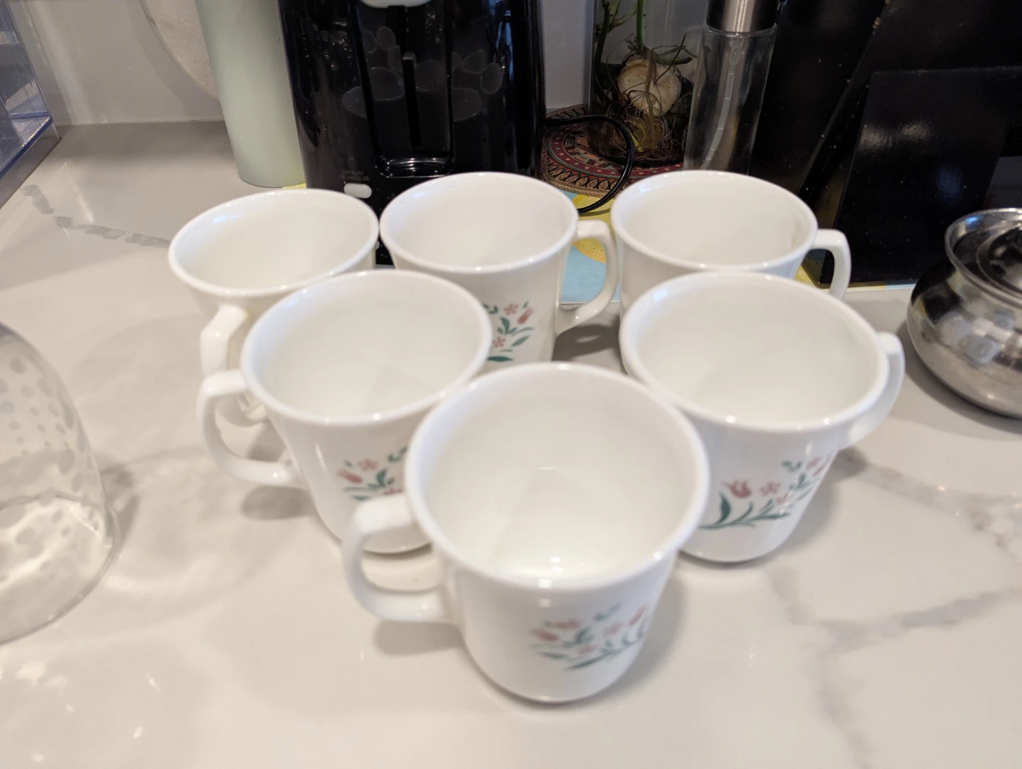 Corelle/Corning Mugs Set of 6 Floral