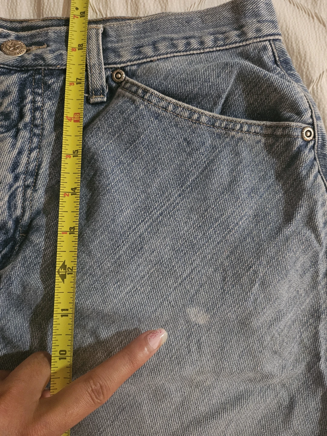 Vintage Light Wash Denim Skirt – Casual Summer Style - photo 3