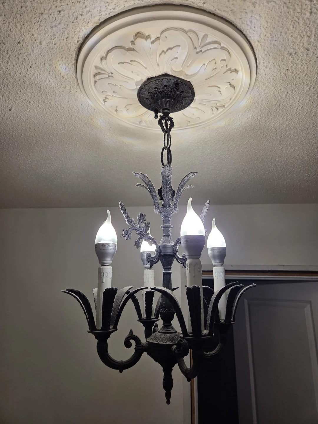 Vintage Brass 4-Light Chandelier painted black. Approx 16" tall. - photo 3