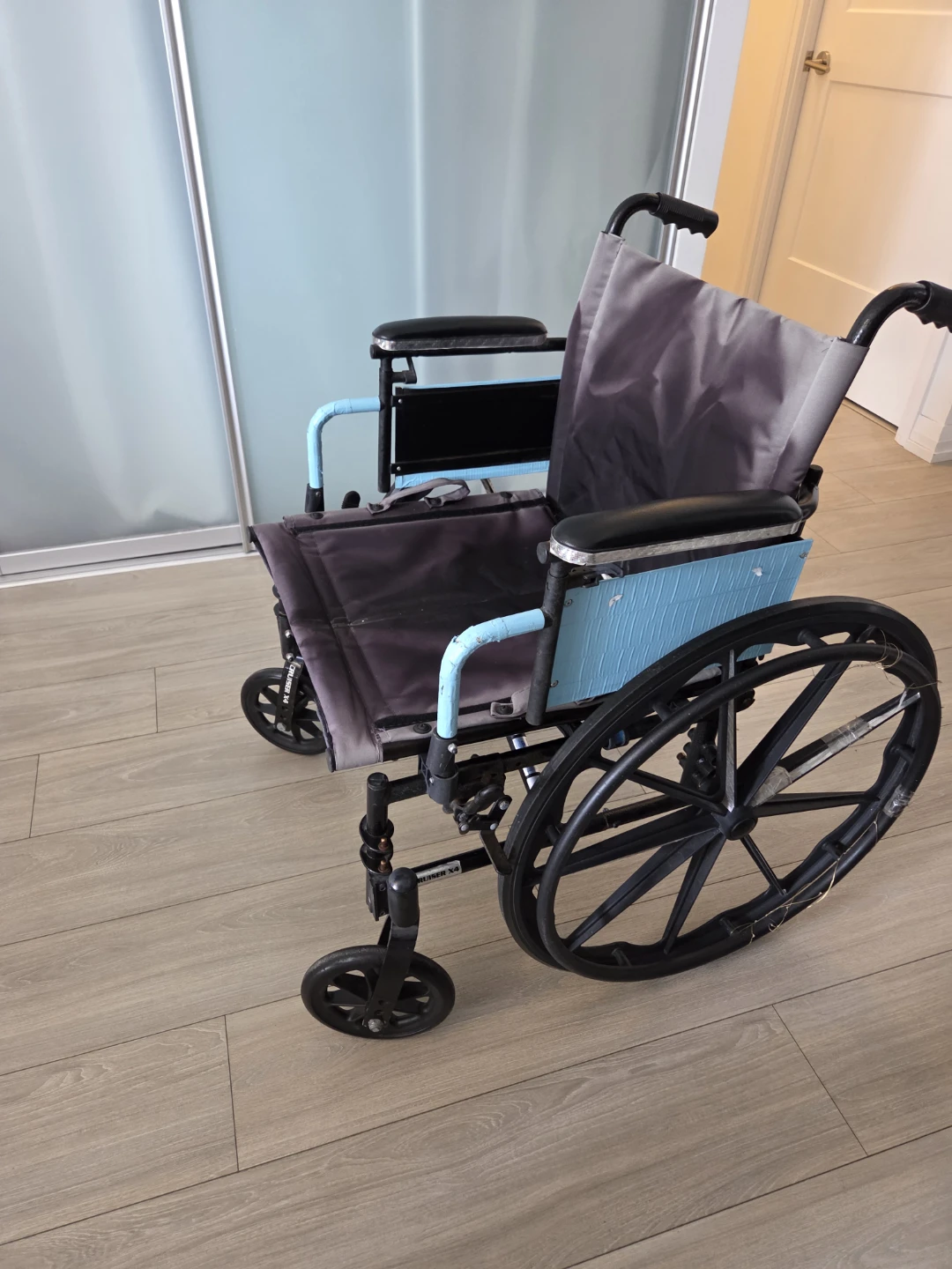 Drive Cruiser X4 Wheelchair