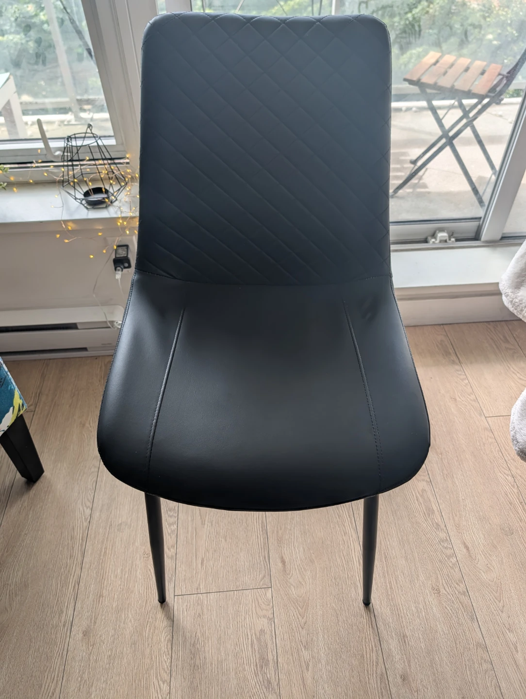 Dining table with 4 Chairs- very lightly used - photo 4