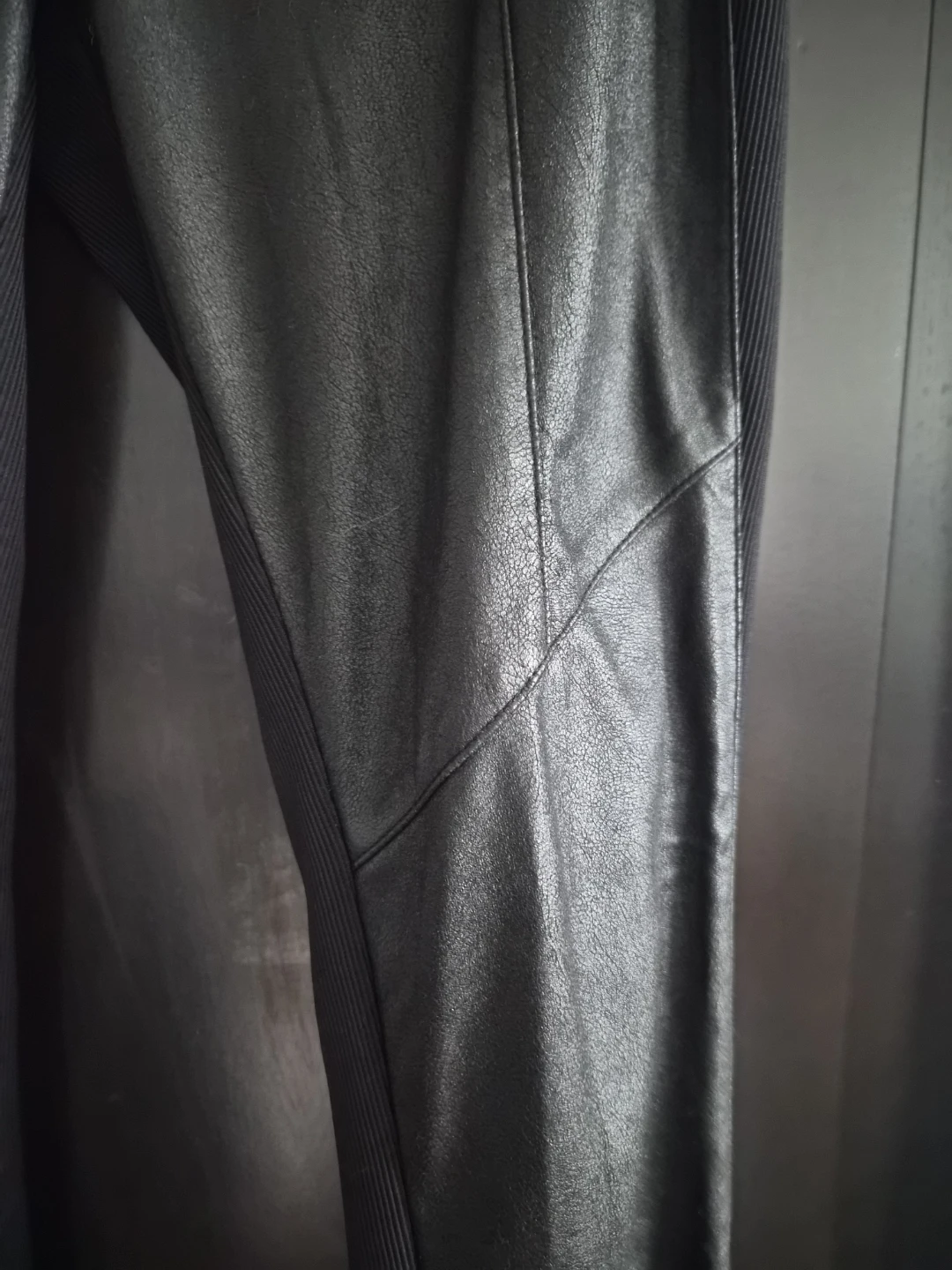 BCBG Max Azria Black Pants - photo 2