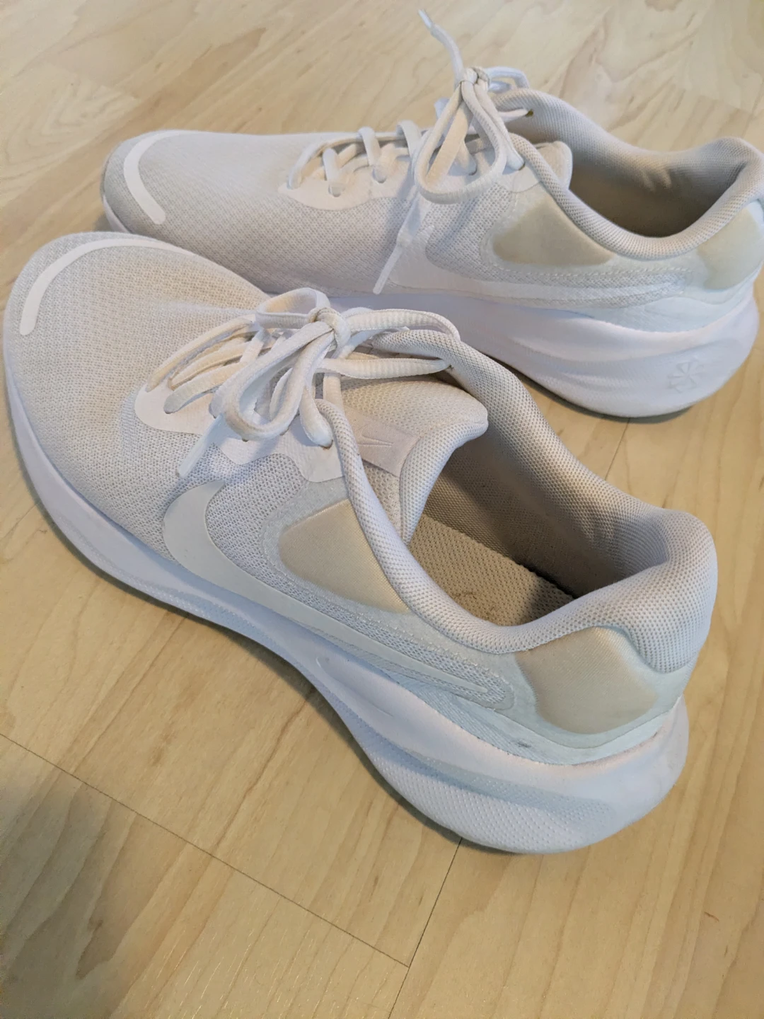 Nike Downshifter 12 Running Shoes Triple White Pure Platinum - photo 3