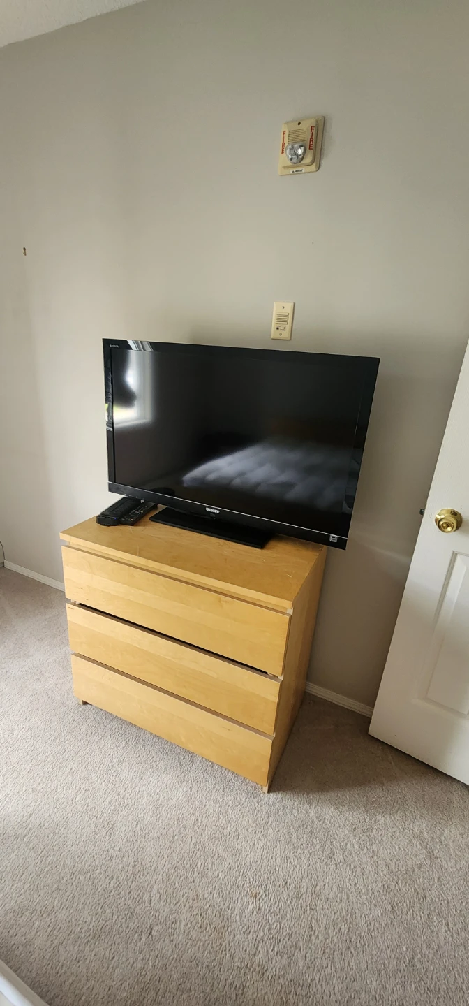 Queen bed set - dresser, queen bed - photo 3