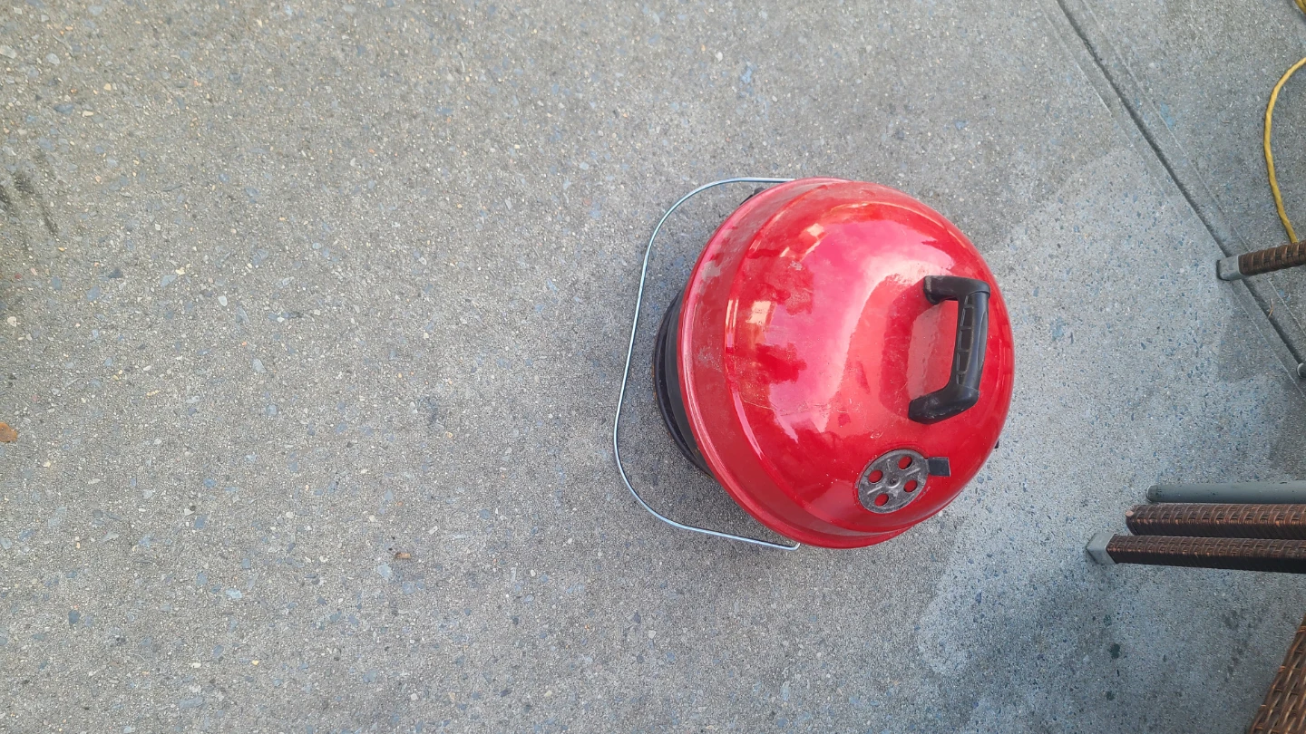 Red Portable Kettle Grill