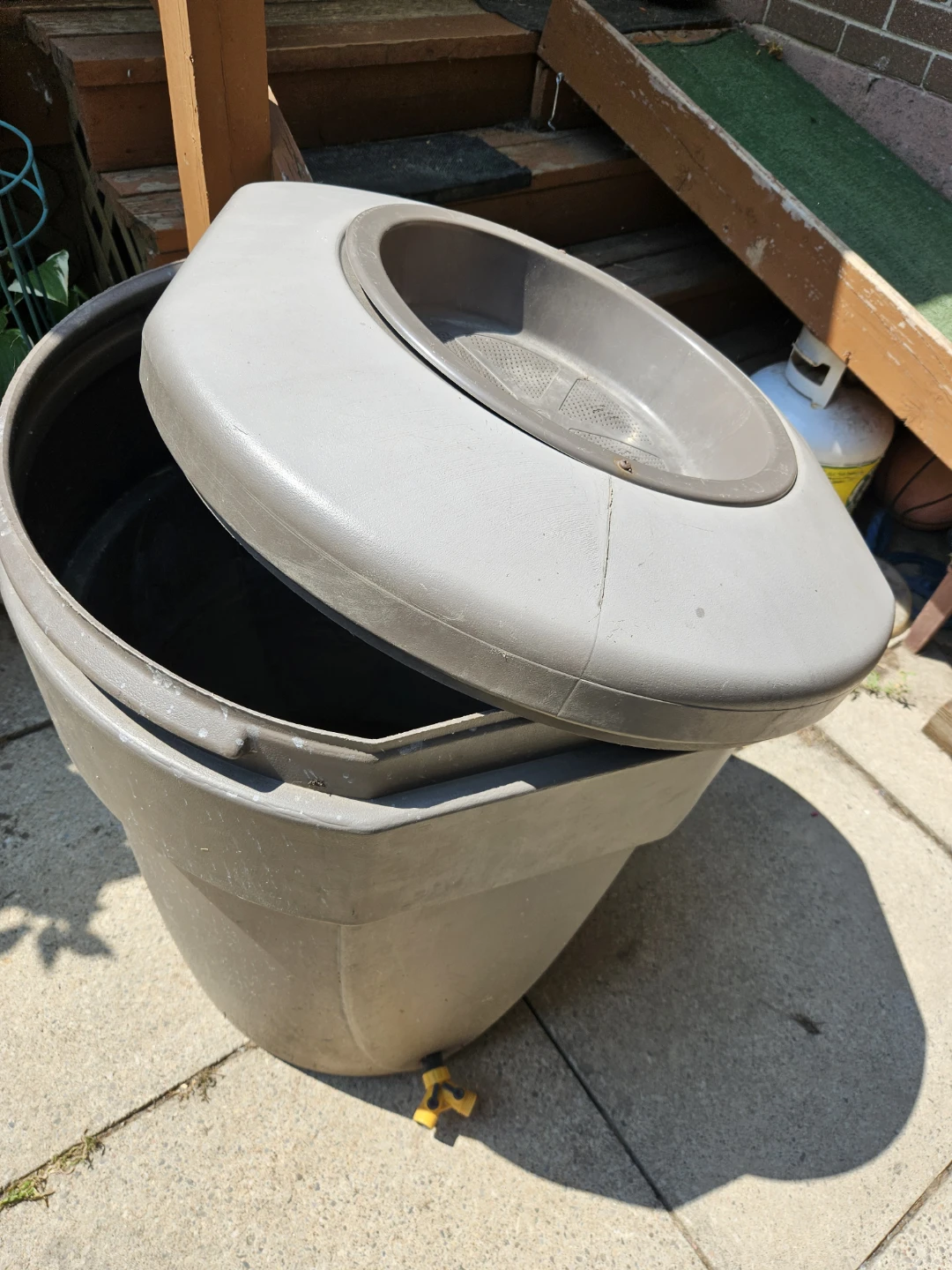 Large rain  barrel - photo 4