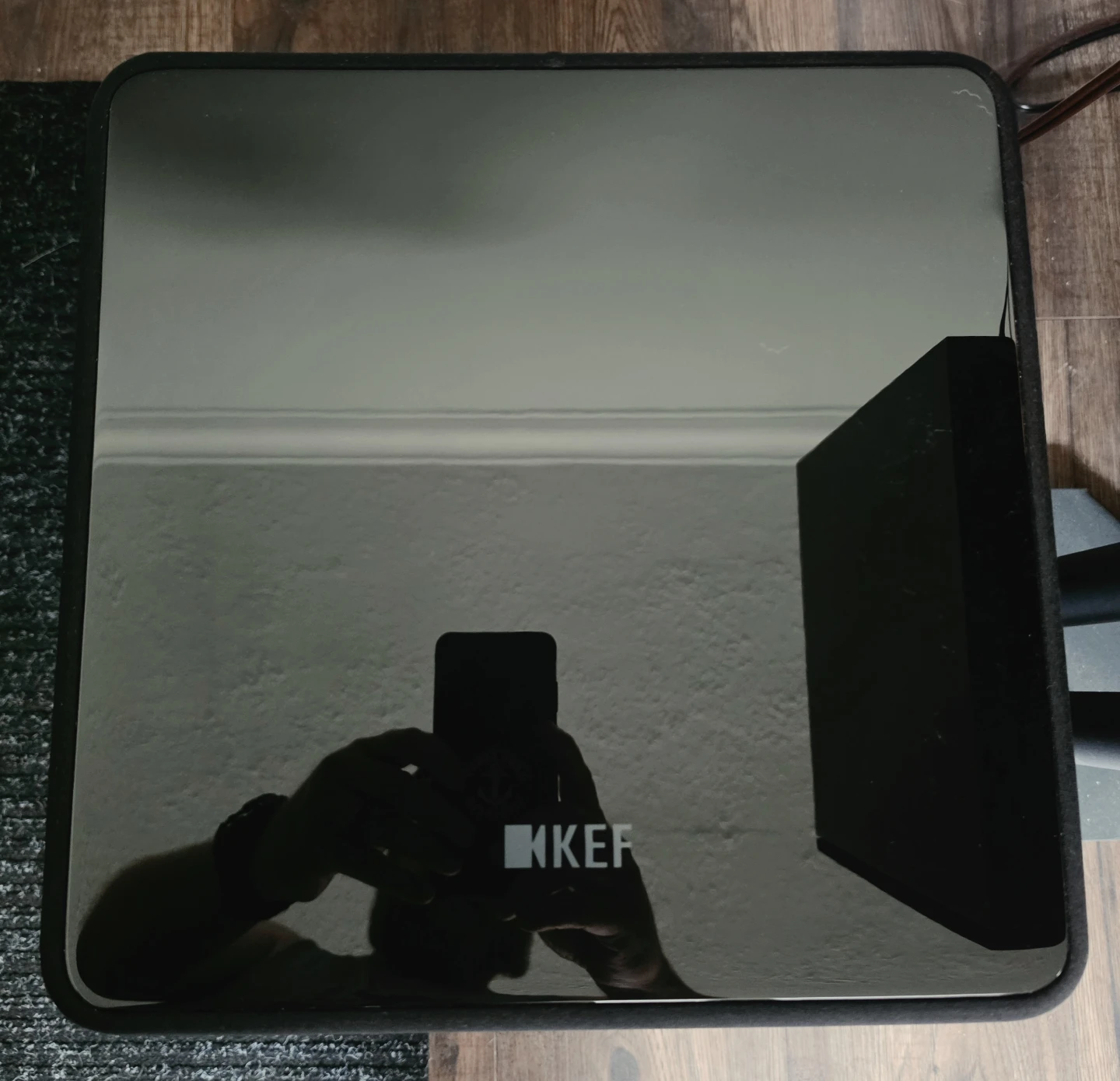 Like New KEF Kube 10 MIE Subwoofer - photo 2