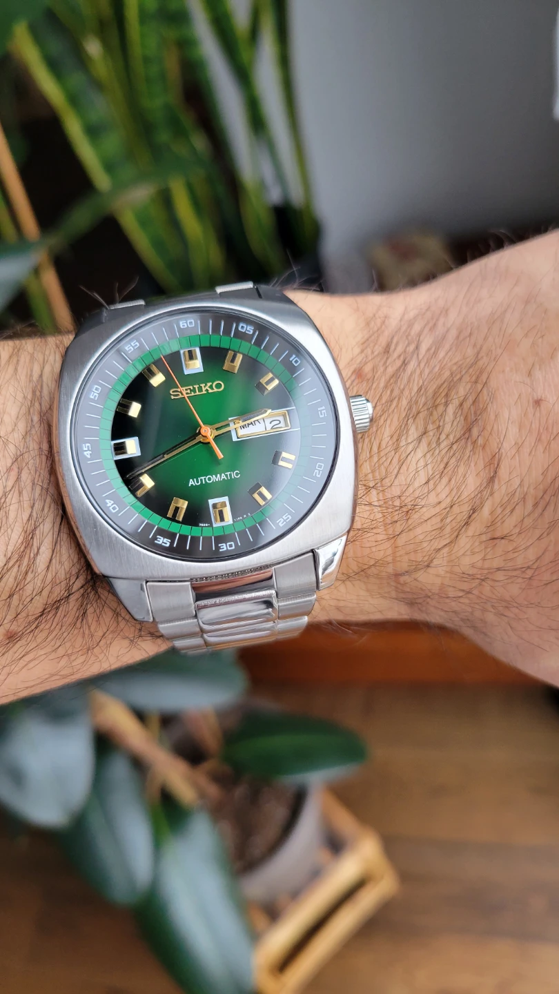 Seiko recraft series SNKM97