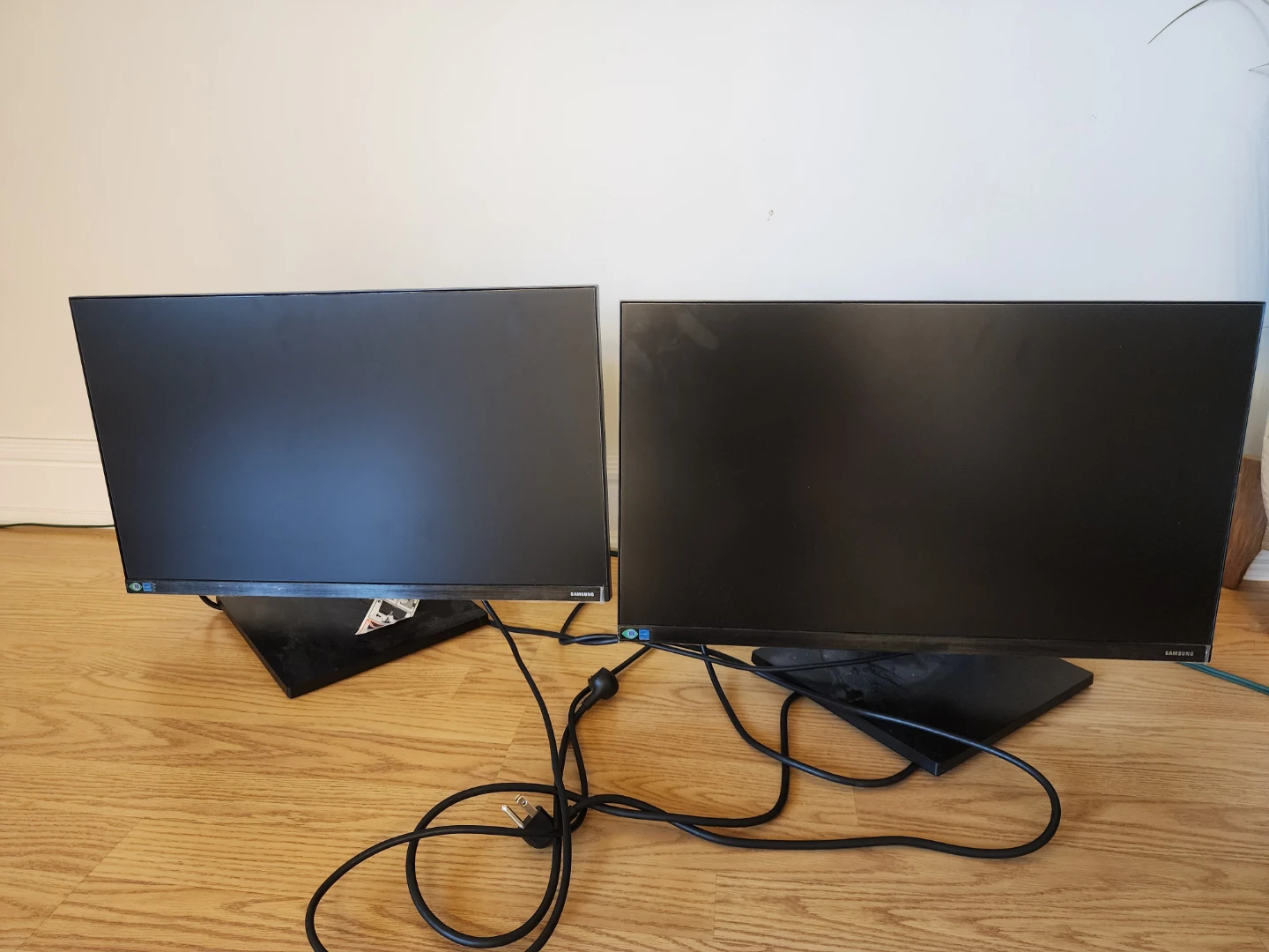 Samsung Monitors (2)