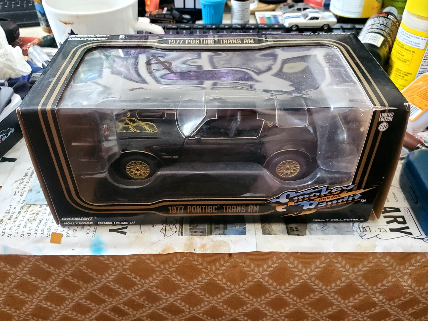 Greenlight 1:24 1977 Pontiac Trans Am Smokey and the Bandit