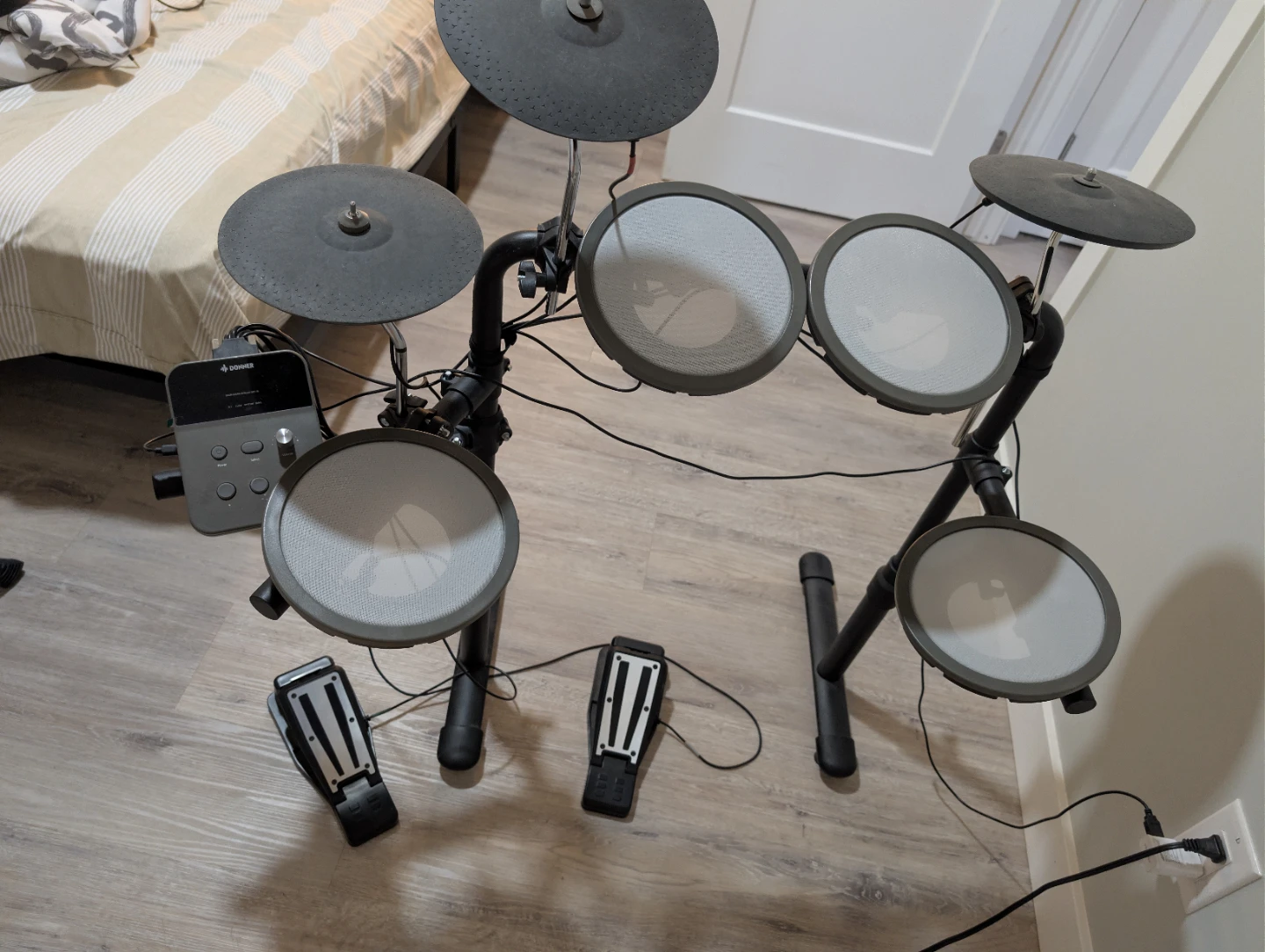 Electronic drums for kids/beginners - photo 3