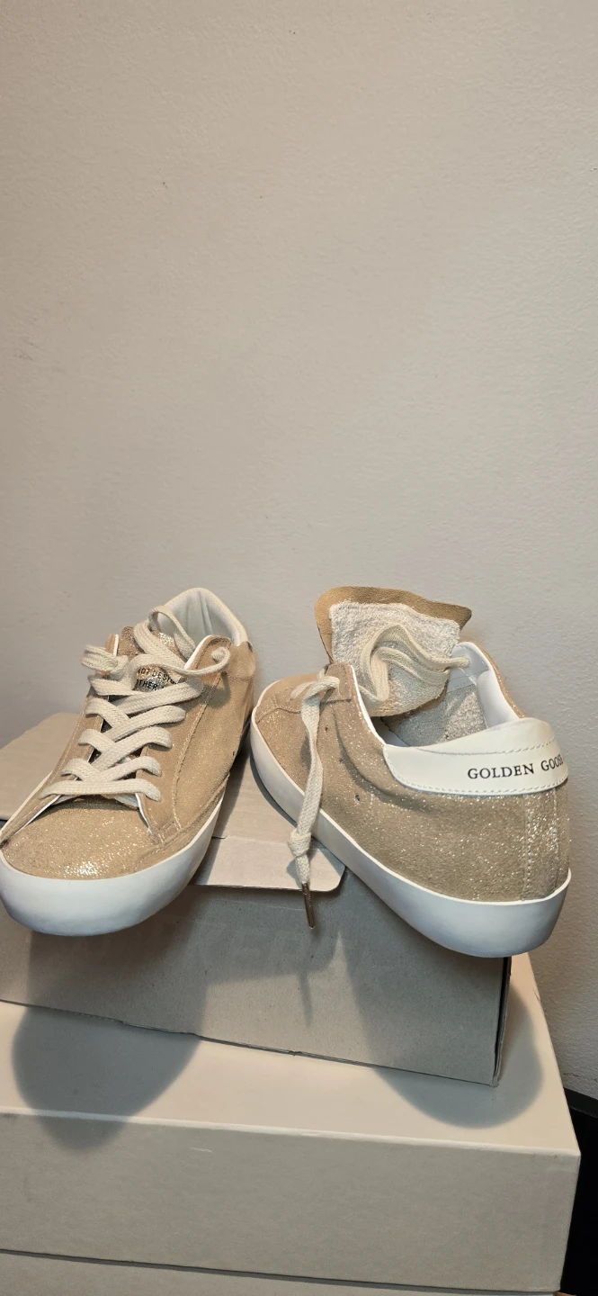 Golden Goose Super-Star Sneakers