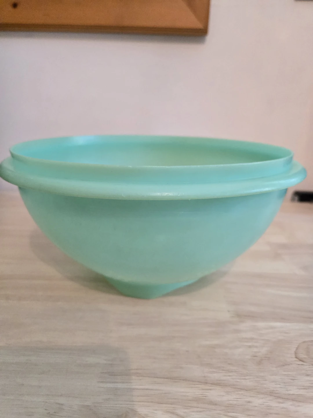Vintage Tupperware Jadeite Colander - photo 2
