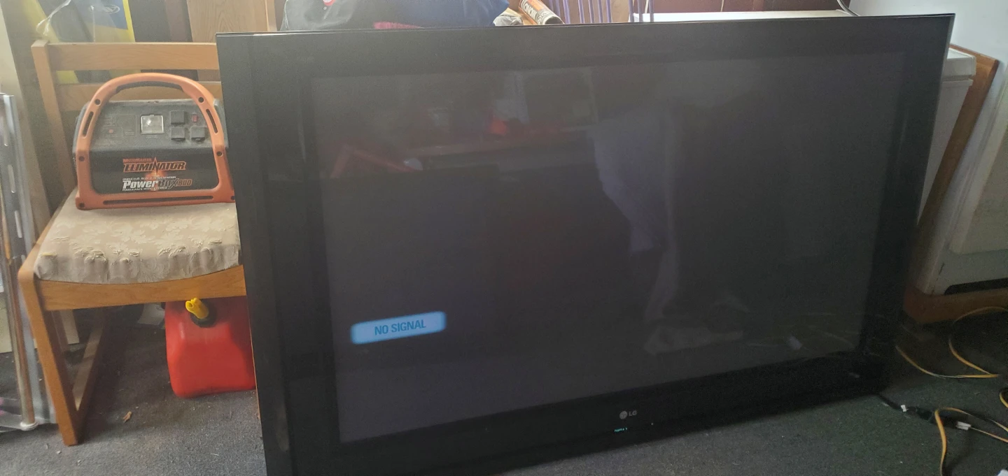 LG Full HD 1080p TV 60 inch