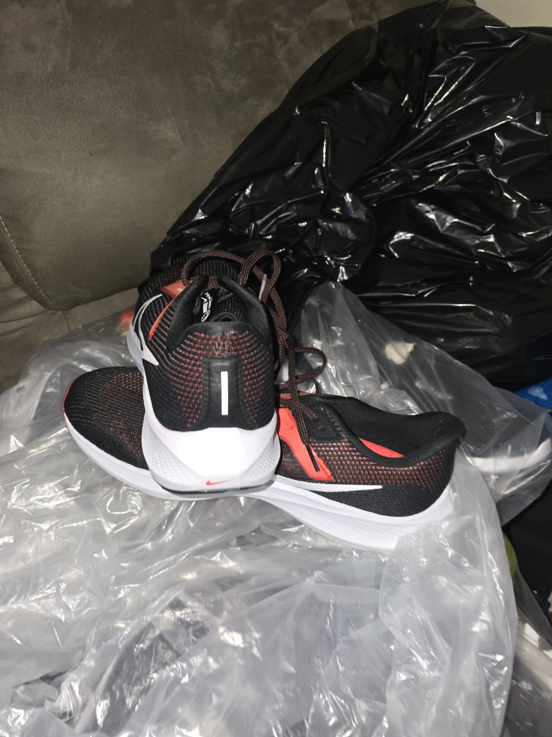 Nike Pegasus 40 Running Shoes - photo 2