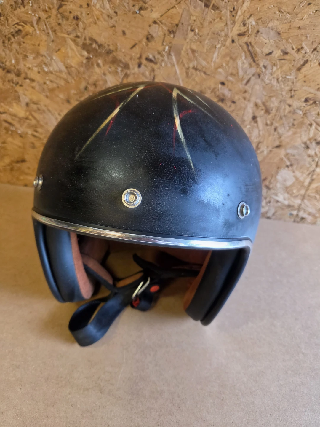 Lucky 13 Motorcycle Helmet