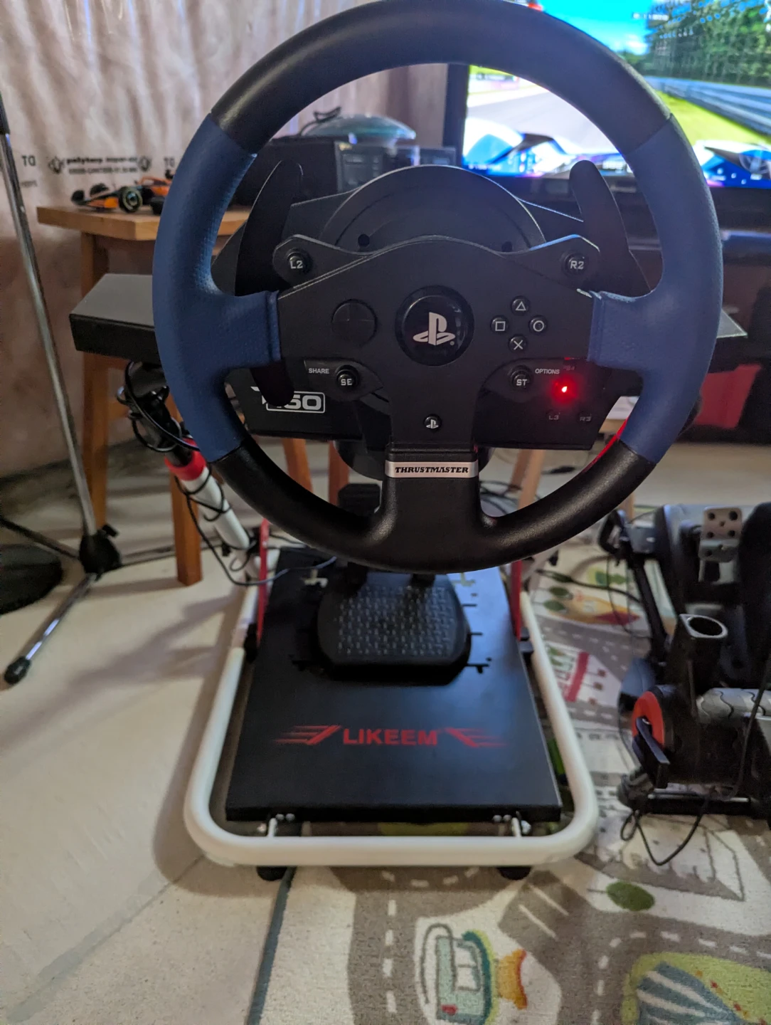 Thrustmaster T150 Racing Wheel Stand and Pedals