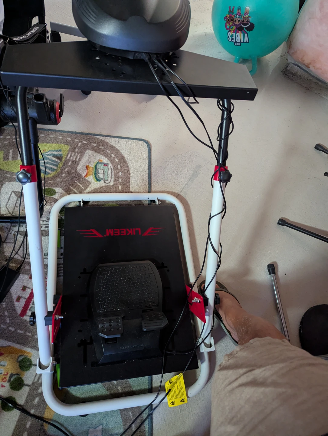 Thrustmaster T150 Racing Wheel Stand and Pedals - photo 3