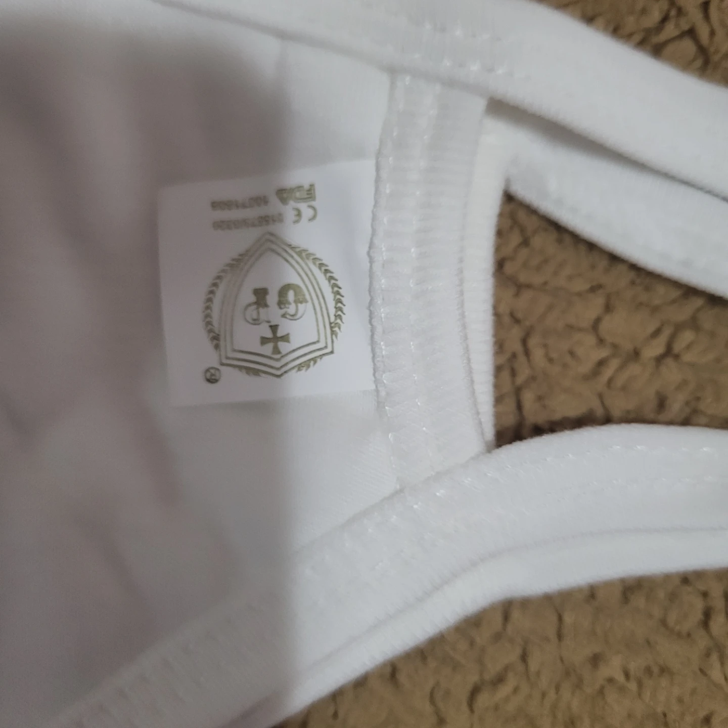 32 reusable white cotton face masks - photo 2