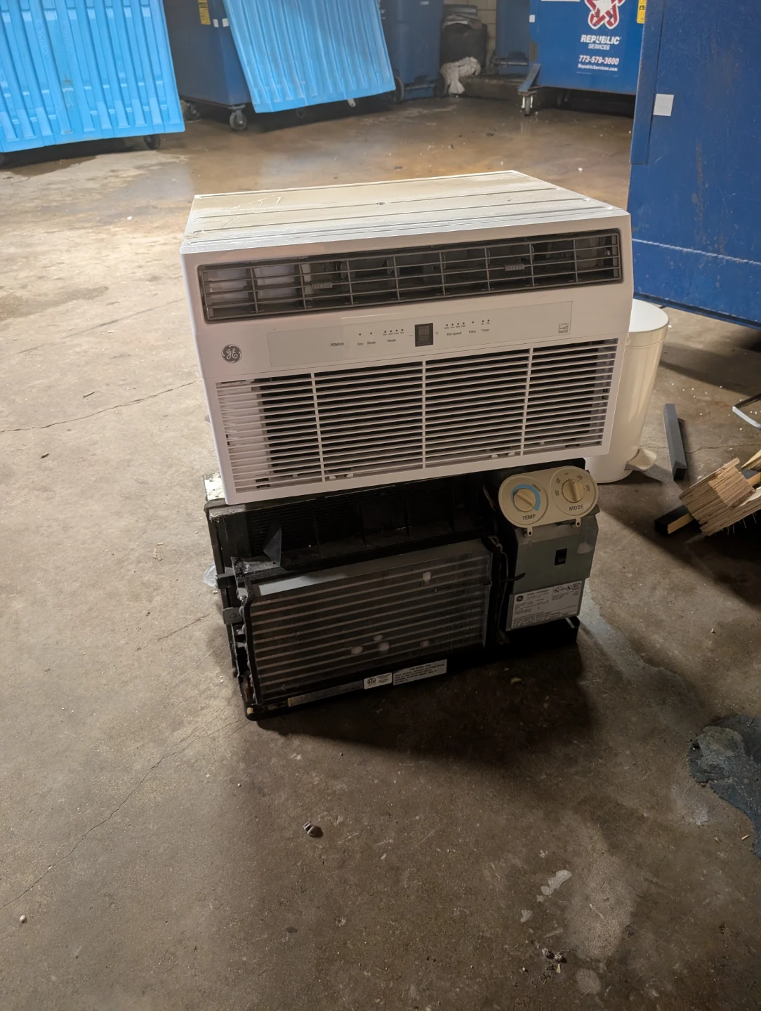 GE Window Air Conditioner (not mine)
