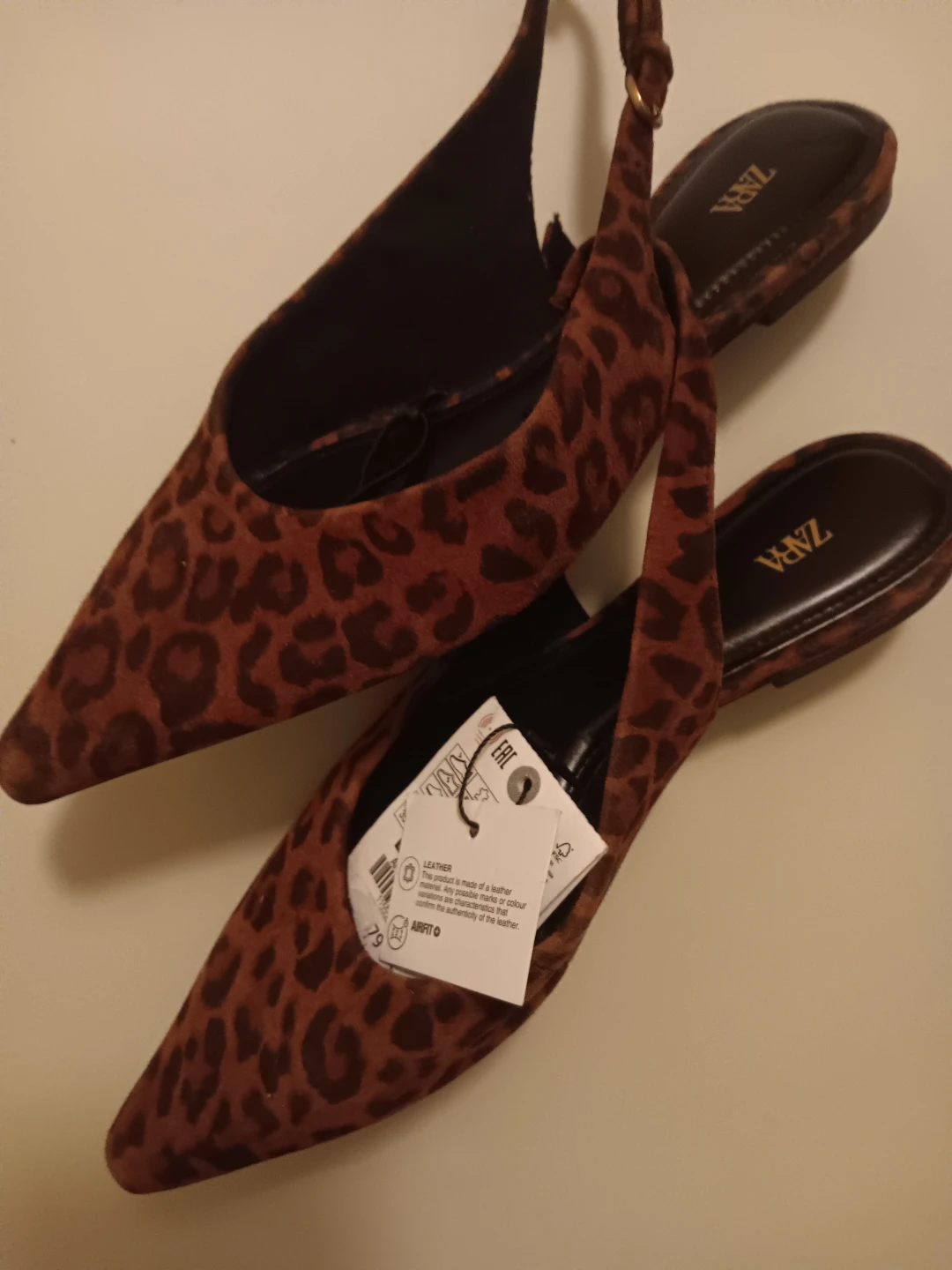 Zara flats
