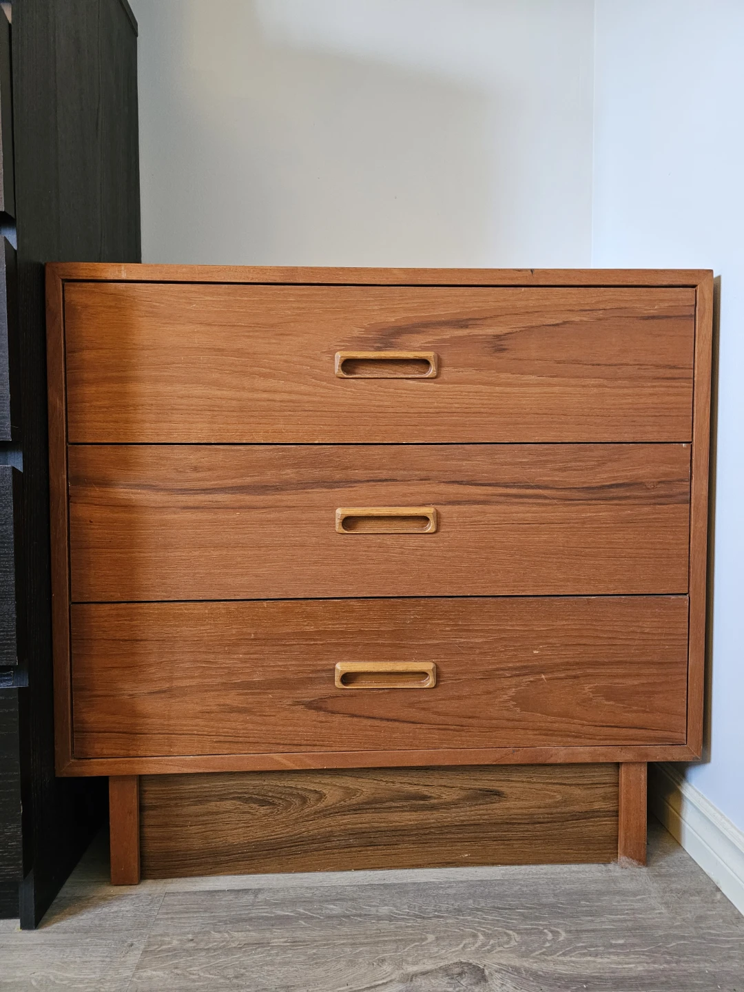 MCM teak veneer dresser