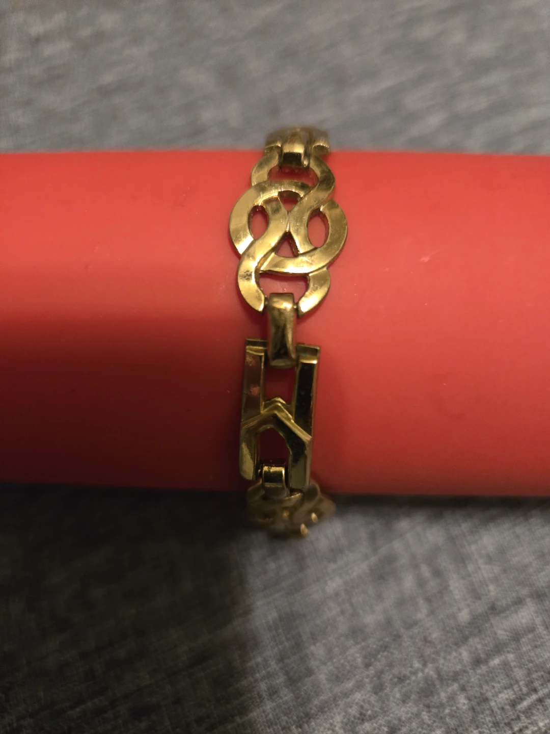 Gold-tone Celtic Knot Link Bracelet - photo 2