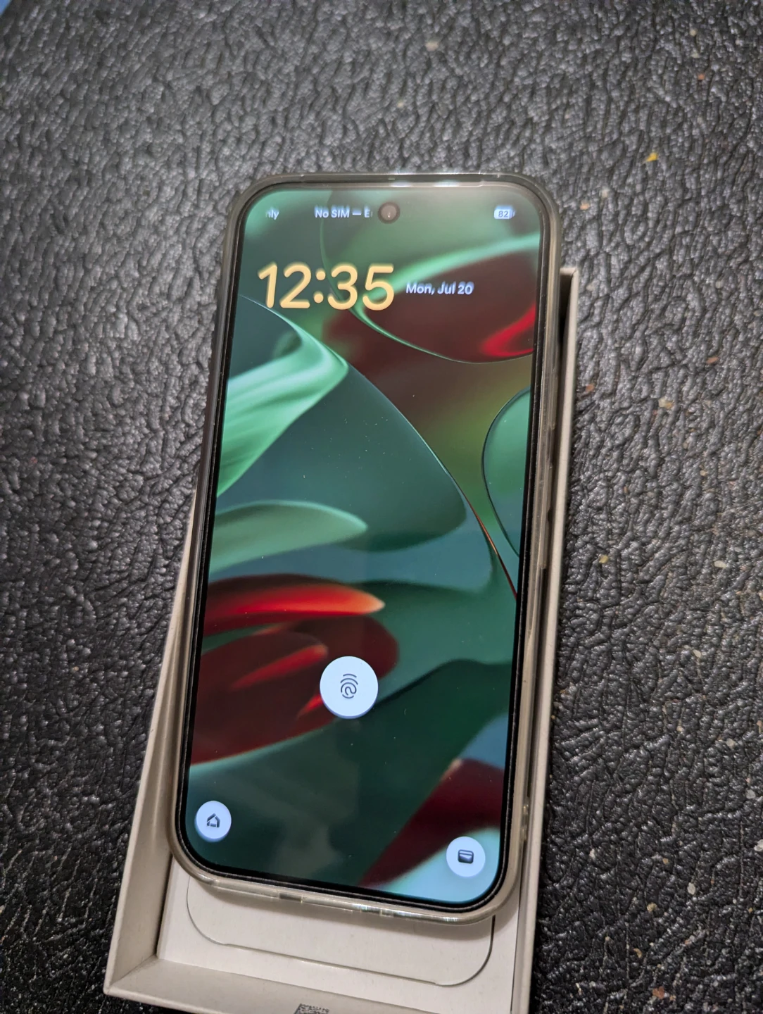 Google Pixel 9 (128GB) mint condition phone