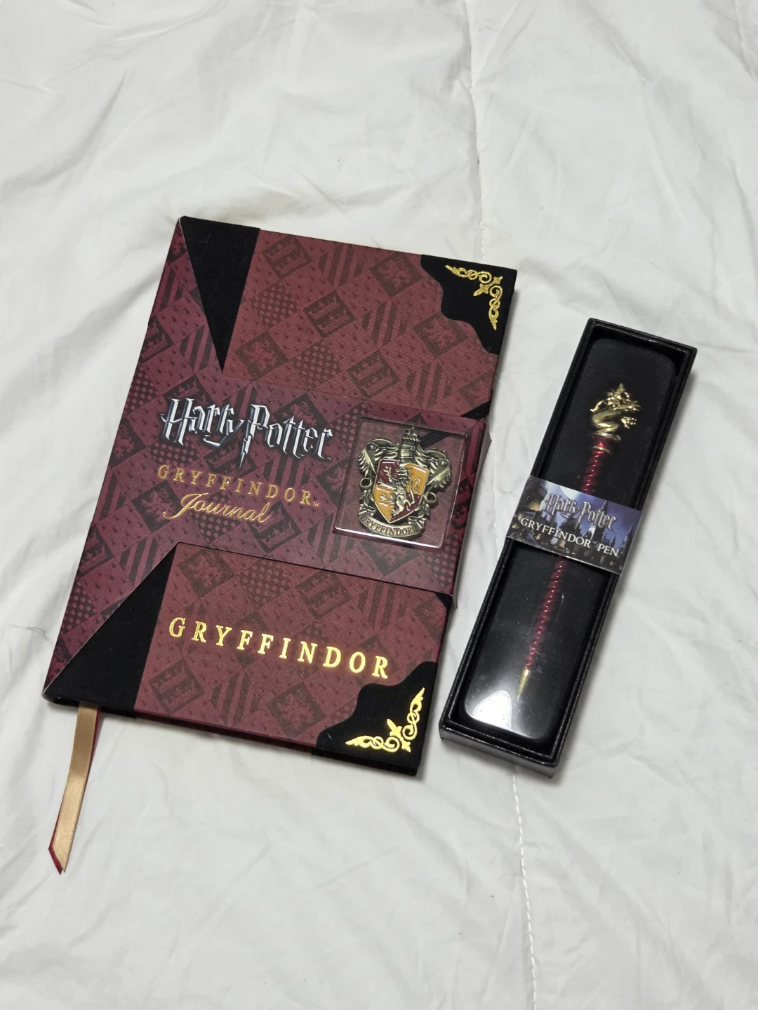 Harry Potter Gryffindor Journal and Pen Set