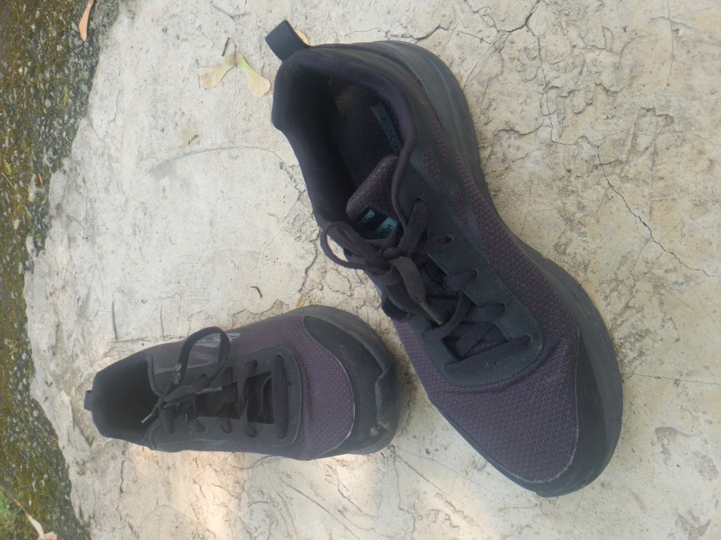 Sketches Arch Fit Shoes Sz10 - photo 3