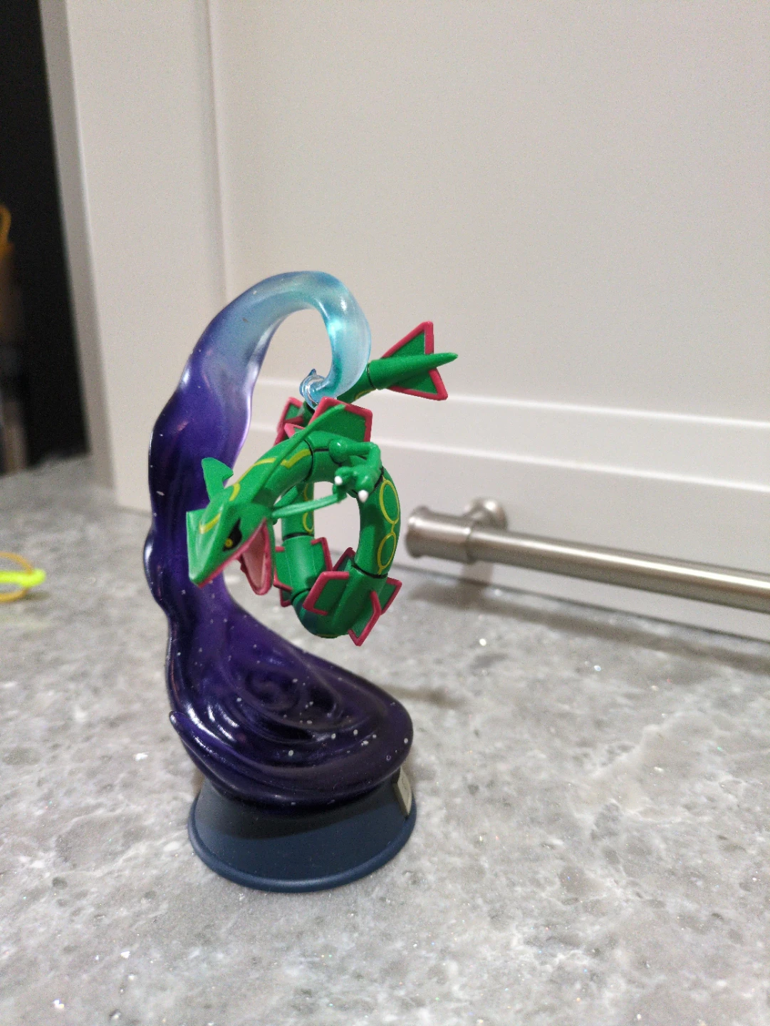 Rayquaza Pokémon Figure - photo 4
