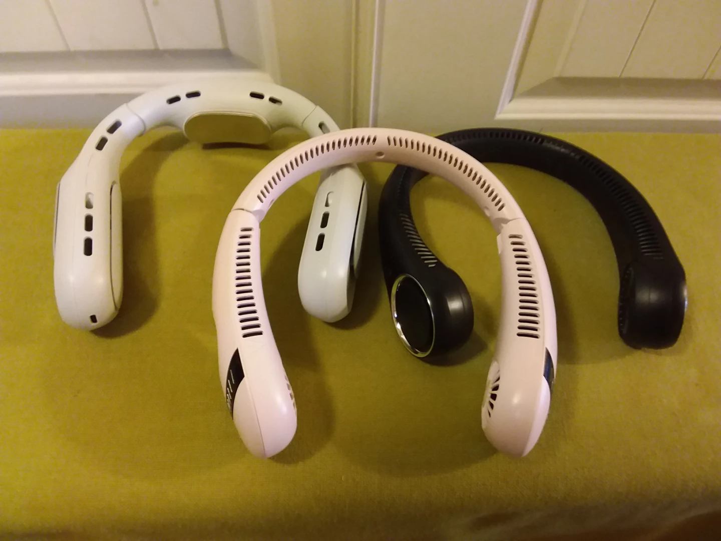 🥵 ➡️ 😎 Portable Neck Fans 🚨 Stay Cool 💨 😎
