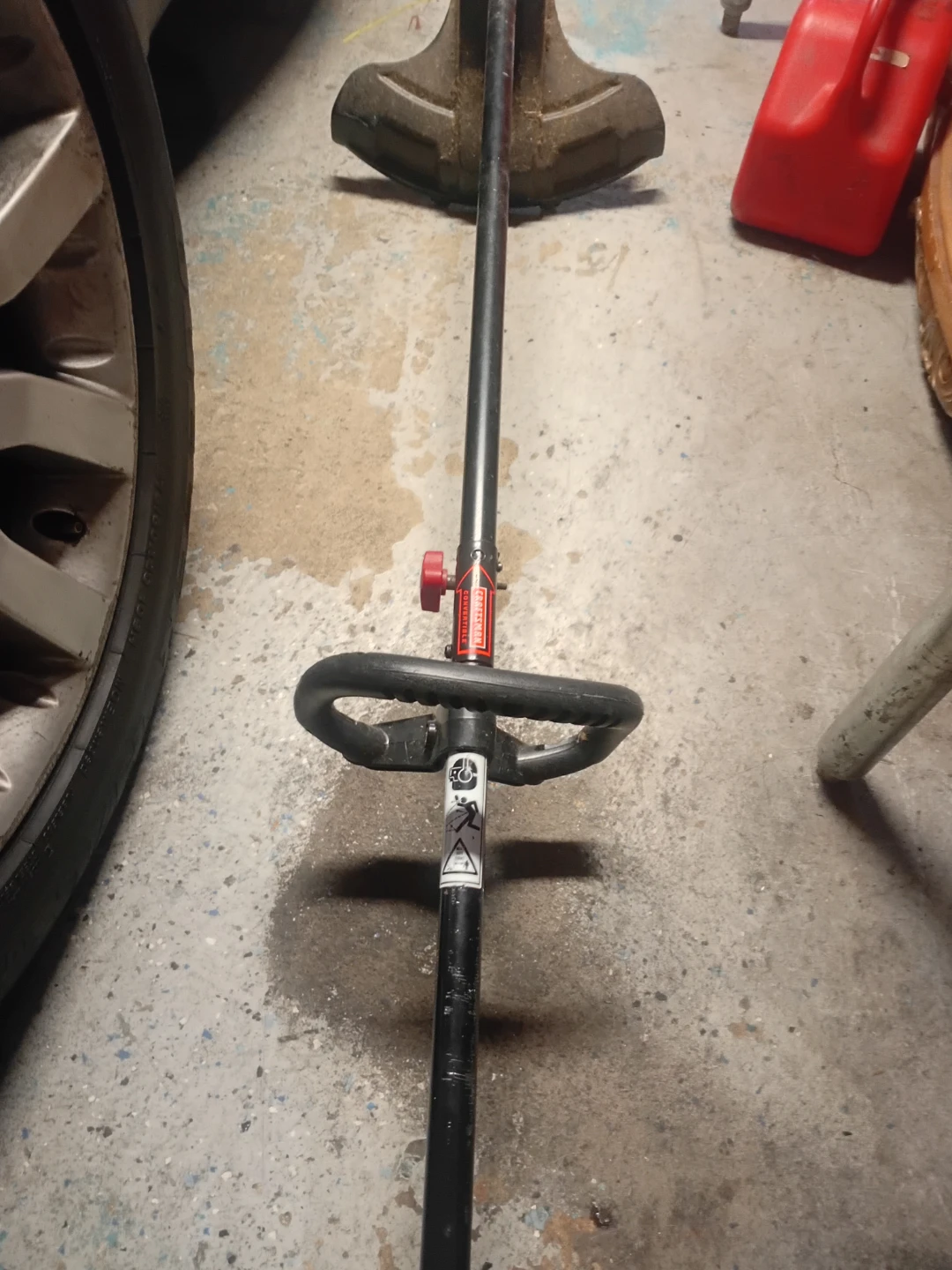 Craftsman CMXGTAMDZ22C 17 in. Gas String Trimmer - photo 2