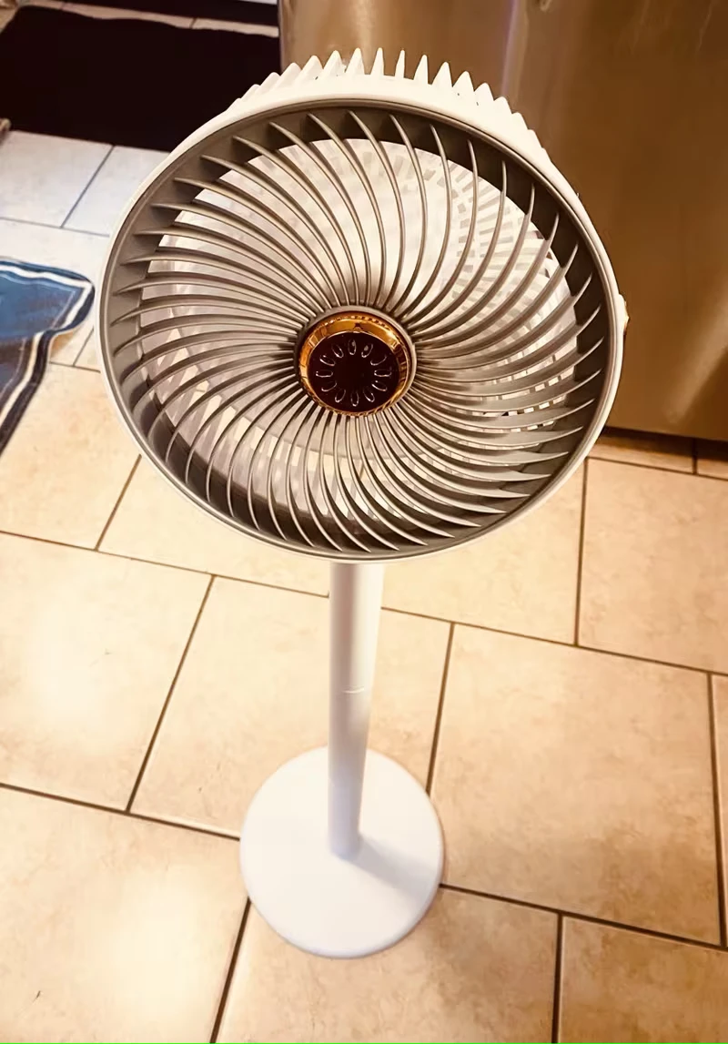 Vertical Fan - White