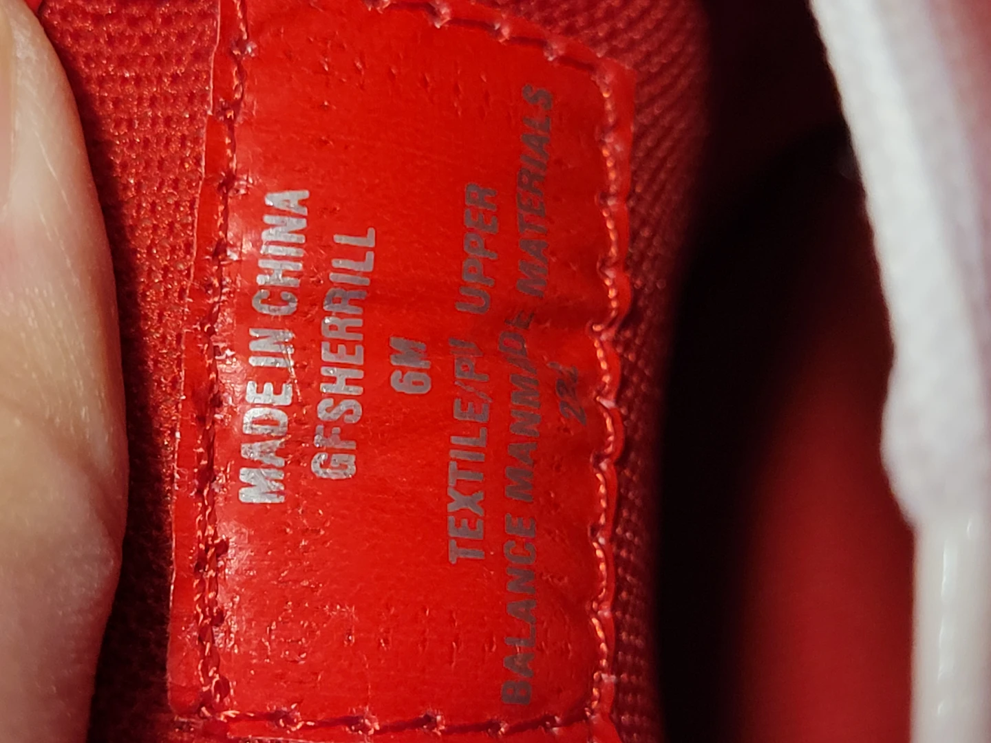 Guess Sneakers - Red/Grey - Size 6M - photo 3