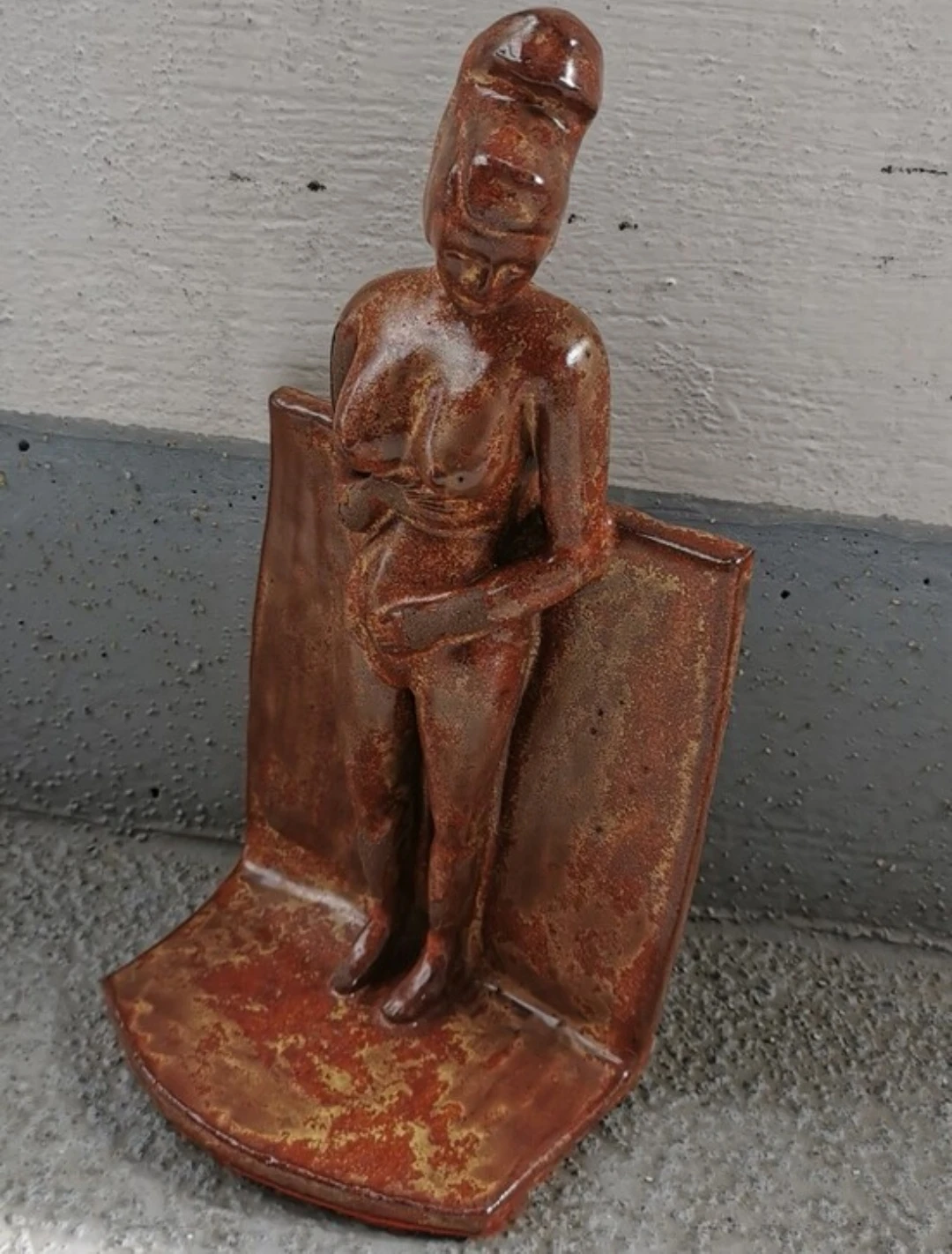 Vintage Art Deco Style Figural Female Pottery Bookend - photo 2