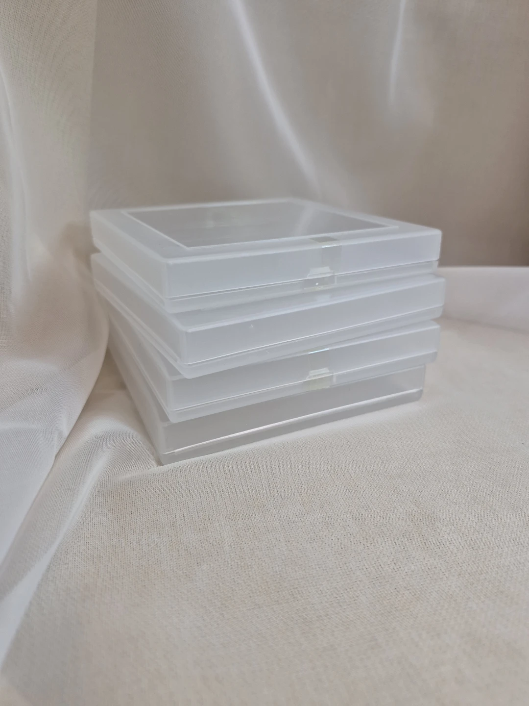Lot of 4 Plastic Containers each are 4 1/4" x 4 1/4 x 3/4"