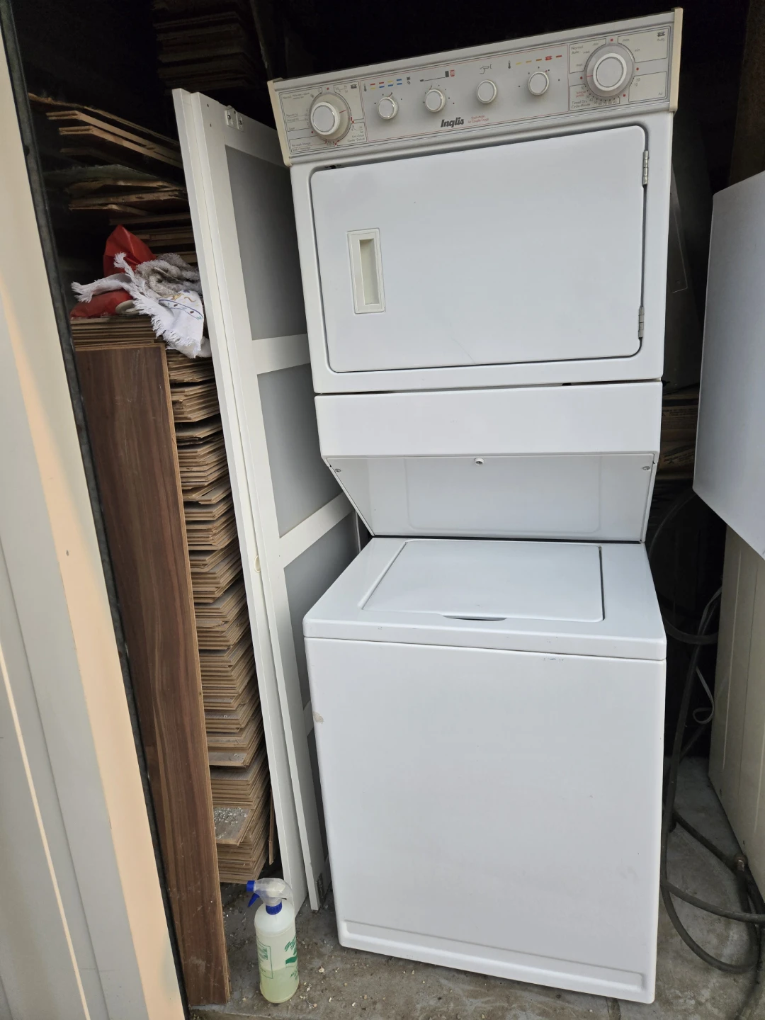 AMAZING Inglis Stackable Washer and Dryer