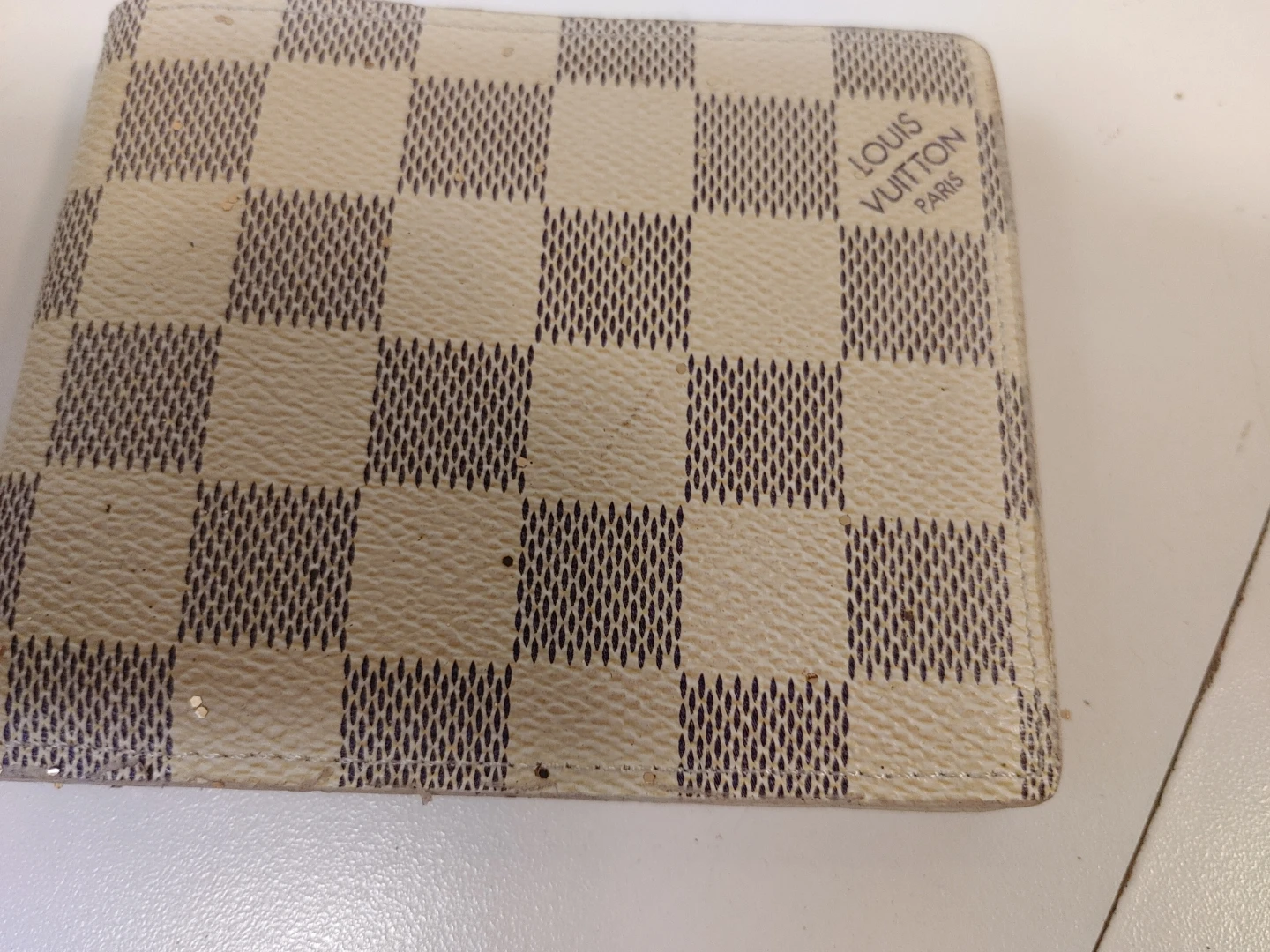 Louis Vuitton Damier Azur Bi-Fold Wallet - photo 2