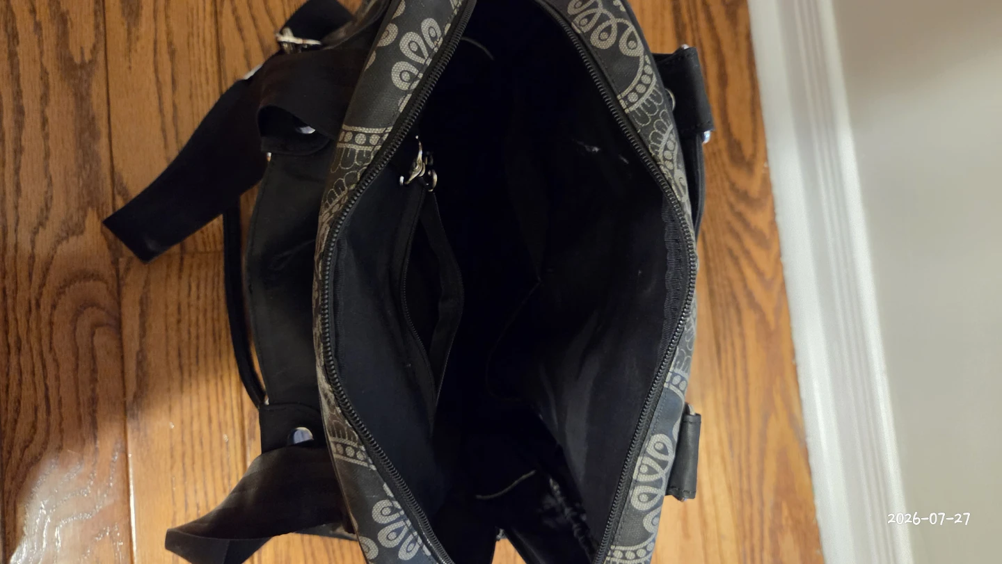 Petunia Pickle Bottom Diaper Bag - photo 4