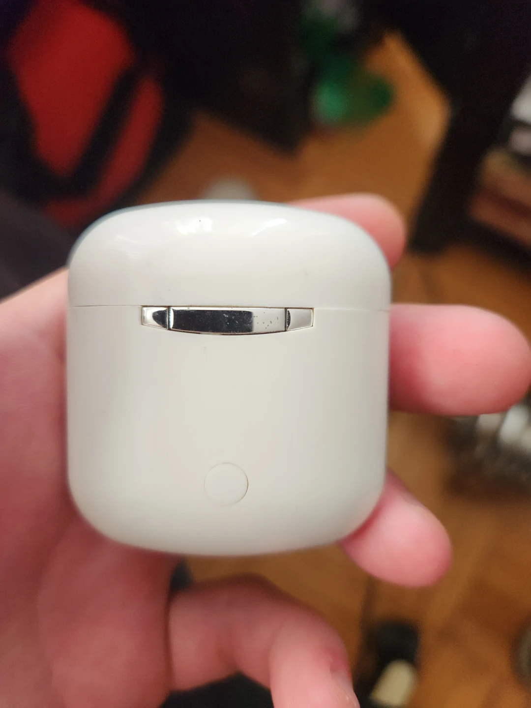 White Wireless Earbuds with Charging Case - photo 2