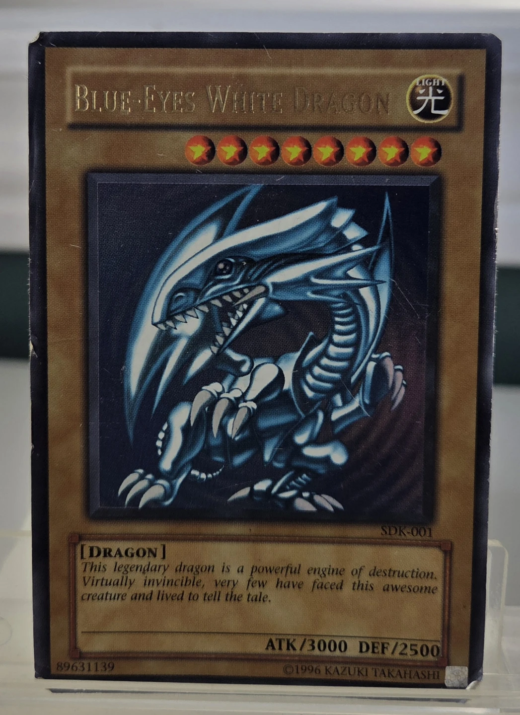 Yu-Gi-Oh! Blue-Eyes White Dragon Trading Card