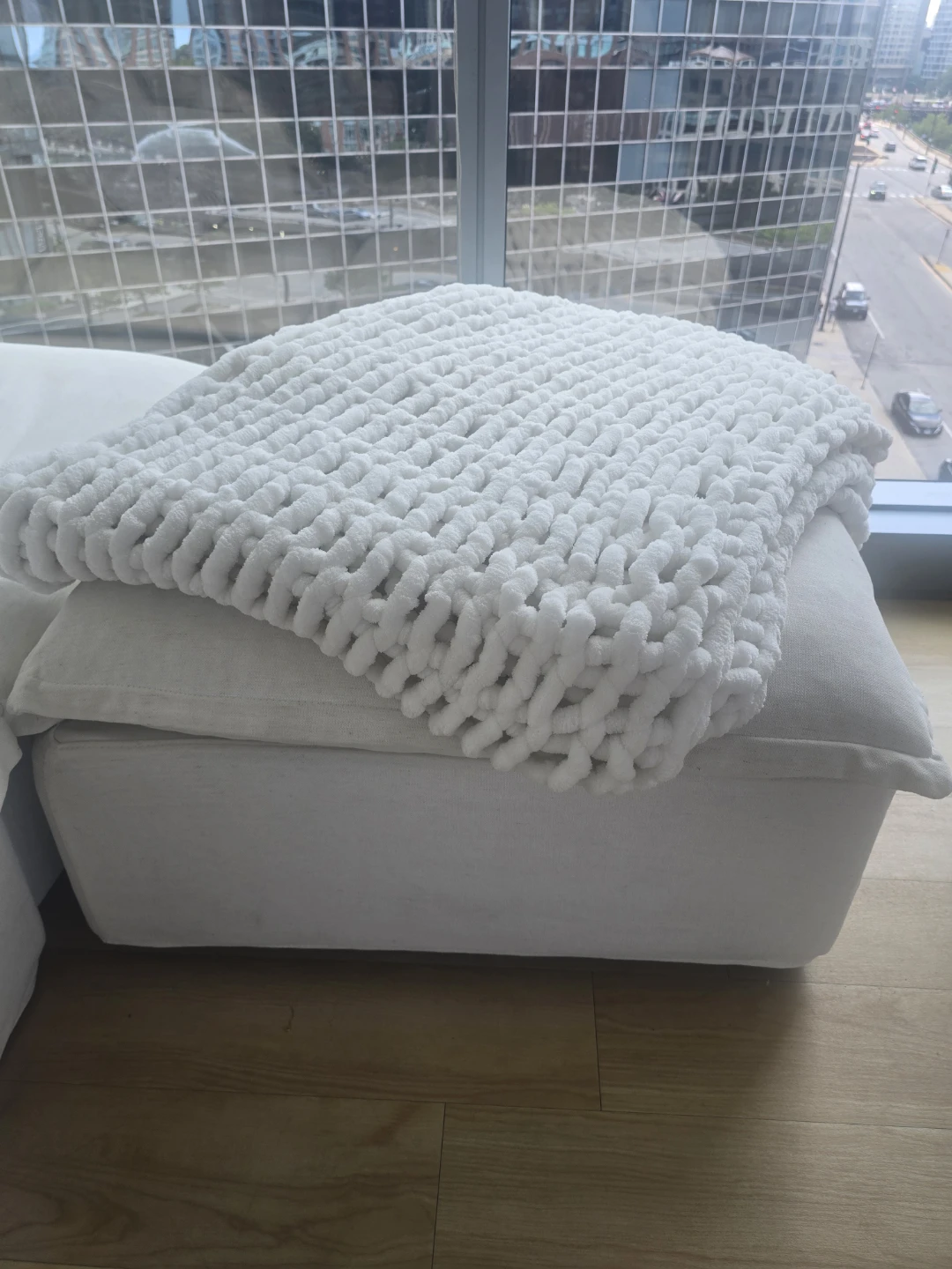 White Sectional Sofa with Ottoman - photo 2