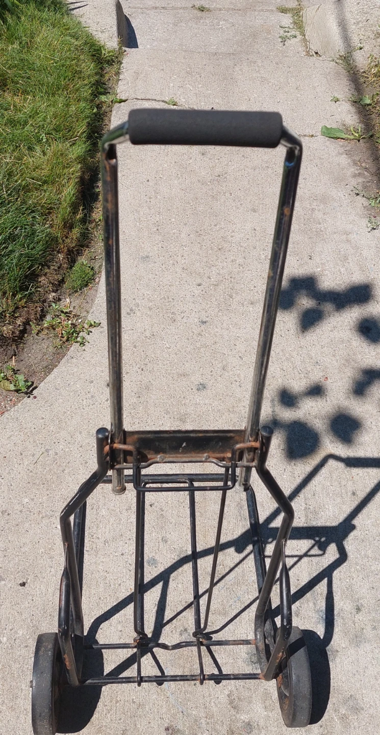 TC "Towel Caddy Inc." Rolling Cart - photo 2