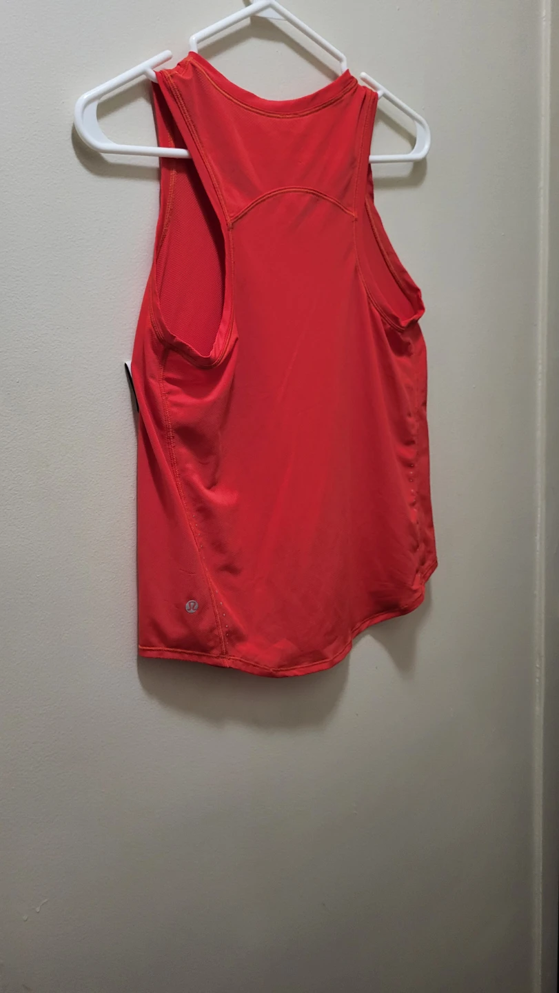 Lululemon Tank Top - Red size 6 - photo 2
