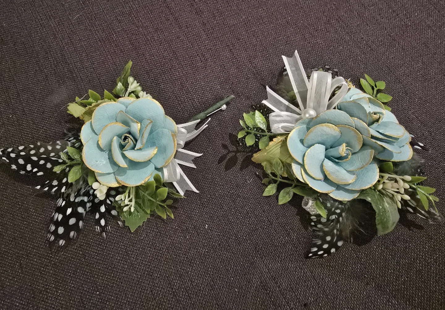 Corsage and Boutonniere Set - photo 3