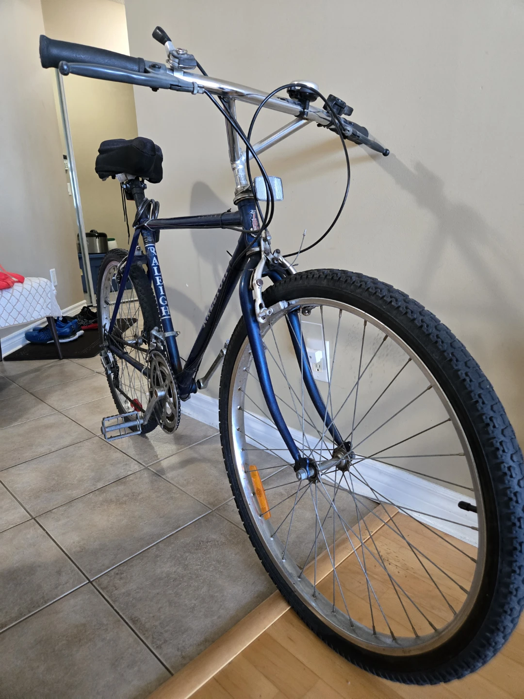 Raleigh Safari Bike with Bike Lock - photo 2