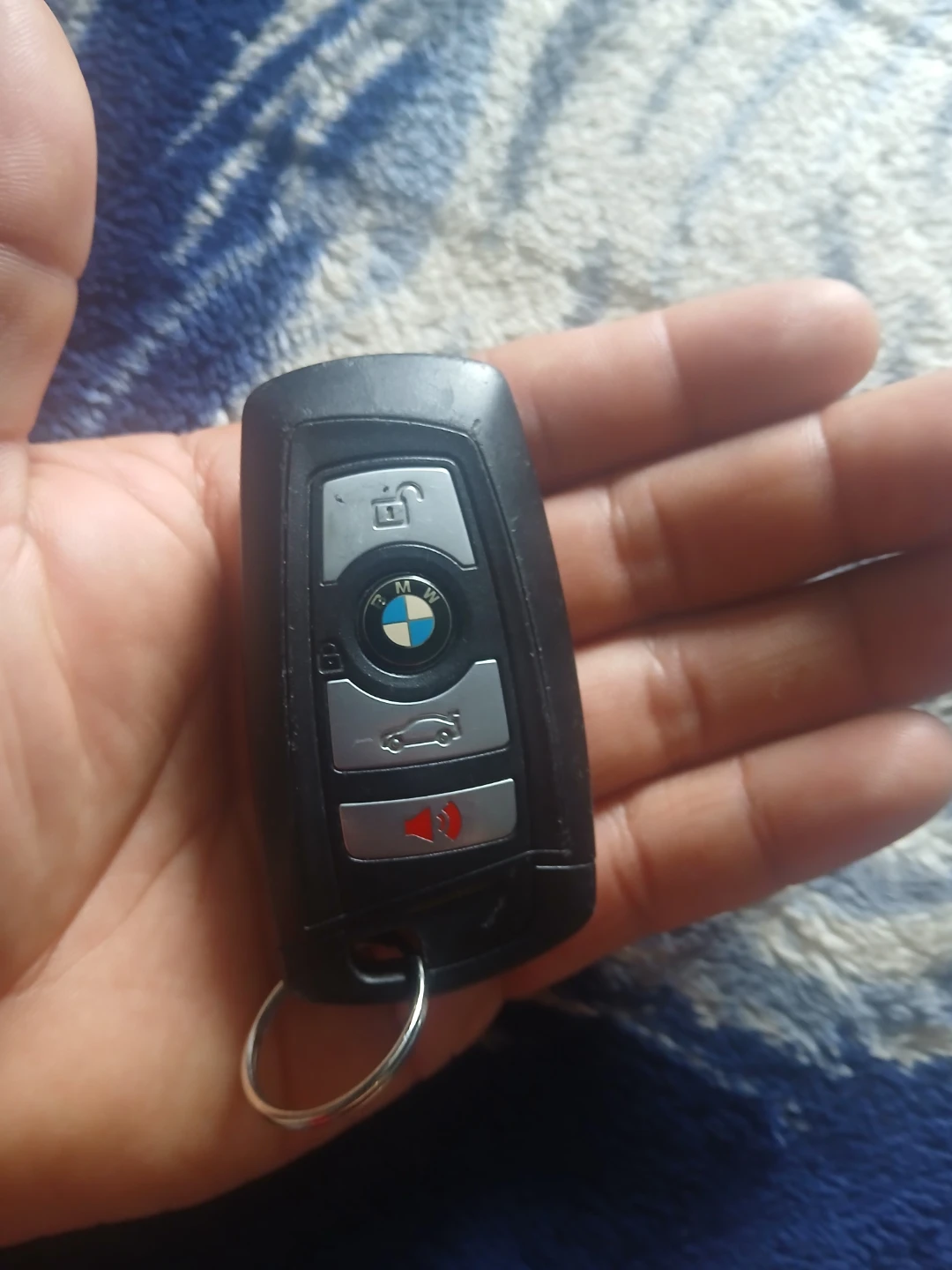 BMW Key Fob with Detachable Key