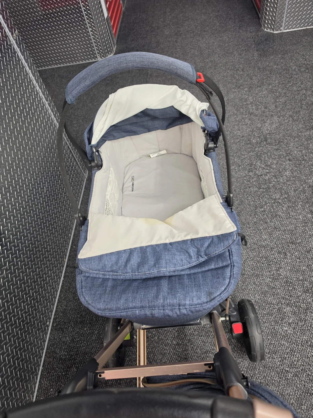 Orbit Baby Helix+ Stroller System - photo 2